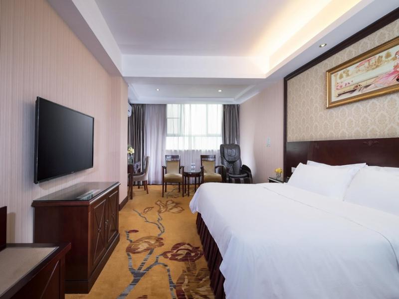 Vienna Hotel Shenzhen Shangjin Center Экстерьер фото