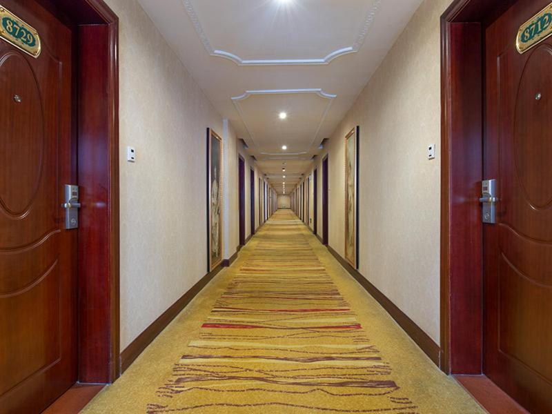Vienna Hotel Shenzhen Shangjin Center Экстерьер фото